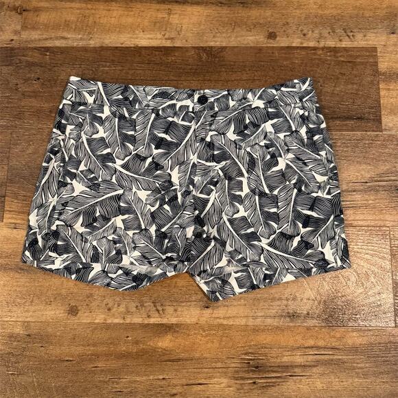 Banana Republic Chino Shorts 8 Blue Tropical Leaf Pockets Vacation Resort Cruise - Picture 1 of 7